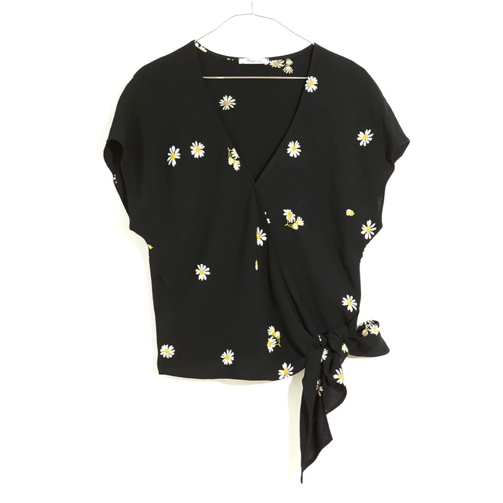 Madewell Sash-Tie Wrap Top in Lazy Daisies